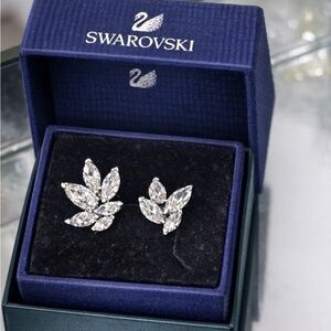 Swarovski Crystal Ring